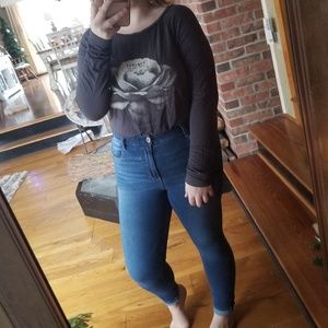 American Eagle Soft & Sexy Long Sleeve Tee